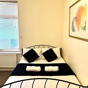 https://aldgate-holiday-double-room.brighton-hotels-england.com